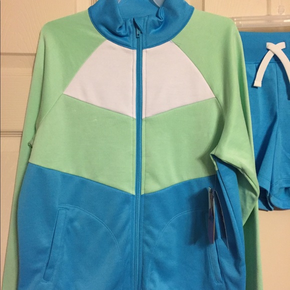 COPY - Avia Track set size XLARGE (14-16) - Picture 2 of 4